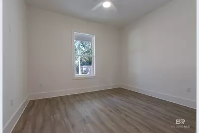 378 W 22nd Avenue, Gulf Shores, AL 36542 - Photo 9