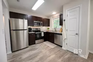 214 W Sycamore Ave, Foley, AL 36535 - Photo 5