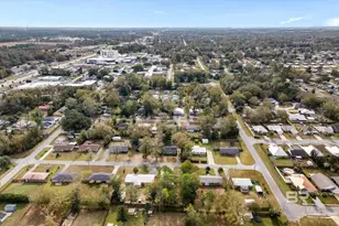 214 W Sycamore Ave, Foley, AL 36535 - Photo 37