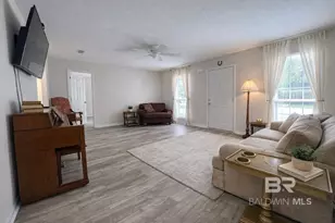 214 W Sycamore Ave, Foley, AL 36535 - Photo 7