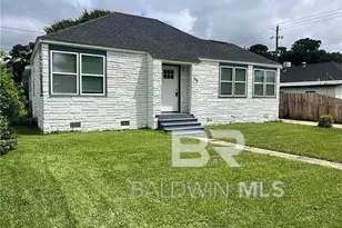 1304 N Cloverleaf Cir, Mobile, AL 36605 - Photo 3