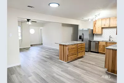 3755 Pleasant Valley Road, Mobile, AL 36609 - Photo 3