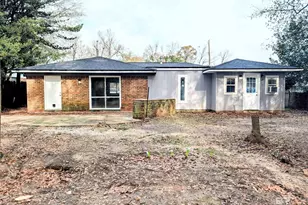 3755 Pleasant Valley Rd, Mobile, AL 36609 - Photo 11