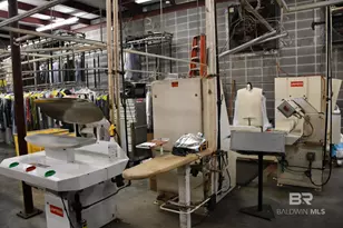 1436 Hillcrest Rd, Mobile, AL 36695 - Photo 9