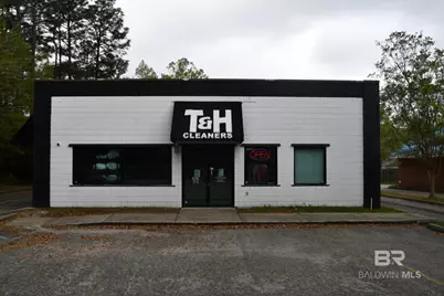 1436 Hillcrest Road, Mobile, AL 36695 - Photo 1