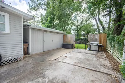 60 Bienville Avenue, Mobile, AL 36606 - Photo 37