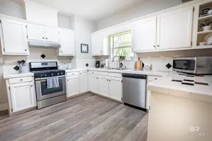 60 Bienville Ave, Mobile, AL 36606 - Photo 13