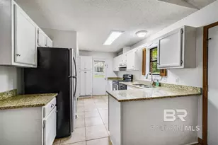 500 Pomelo St, Fairhope, AL 36532 - Photo 9