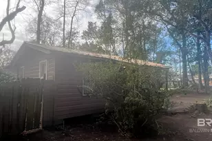 455 Pinehill Dr, Mobile, AL 36606 - Photo 17