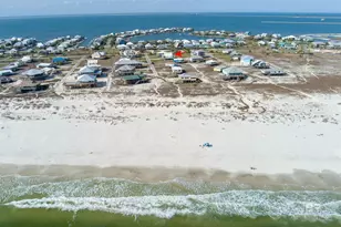 108 Ponchartrain Ct, Dauphin Island, AL 36528 - Photo 23