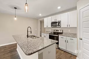 20675 Mercury Dr, Robertsdale, AL 36567 - Photo 3