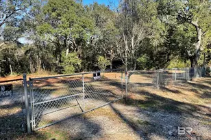 25519 Waterworld Rd, Robertsdale, AL 36567 - Photo 1