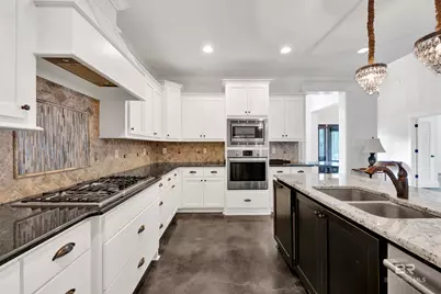 29 Viale Bellezza, Fairhope, AL 36532 - Photo 11