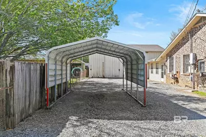 303 W Banyan Street, Bay Minette, AL 36507 - Photo 3