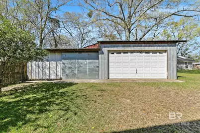 303 W Banyan Street, Bay Minette, AL 36507 - Photo 21