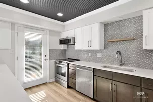 314 Gayfer Ct, Fairhope, AL 36532 - Photo 9