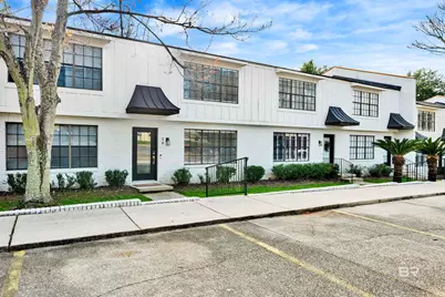 314 Gayfer Court #20, Fairhope, AL 36532 - Photo 1
