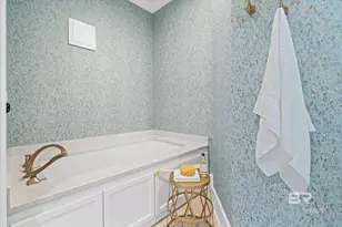 100 N Bancroft St, Fairhope, AL 36532 - Photo 13