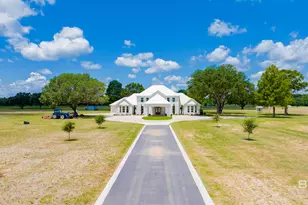 23911 Co Rd 71, Robertsdale, AL 36567 - Photo 3