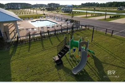 733 Vacation Circle, Foley, AL 36535 - Photo 11