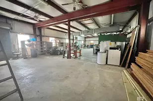 425 Douglas Ave, Brewton, AL 36426 - Photo 37