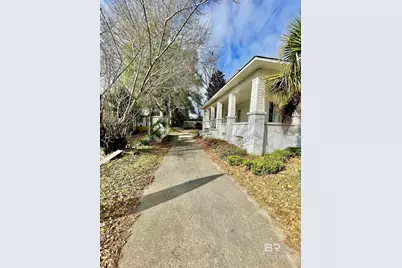 425 Douglas Avenue, Brewton, AL 36426 - Photo 9