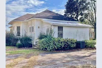 425 Douglas Avenue, Brewton, AL 36426 - Photo 13