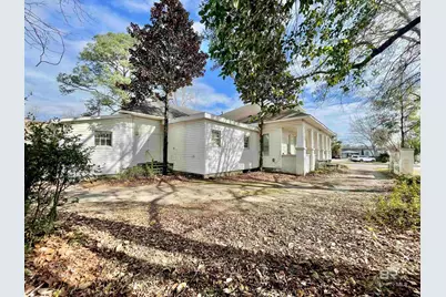 425 Douglas Avenue, Brewton, AL 36426 - Photo 11