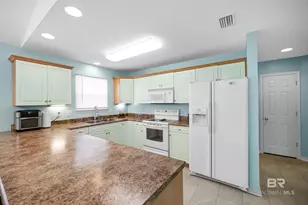 1969 Ridgewood Dr, Lillian, AL 36549 - Photo 9