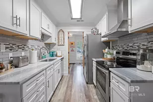 518 Dyson St, Fairhope, AL 36532 - Photo 9