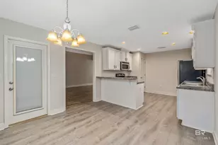 200 Farringdon Blvd, Fairhope, AL 36532 - Photo 11