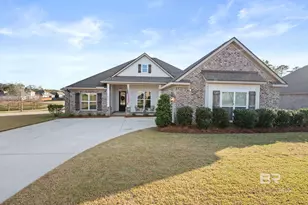 814 Dunker Ave, Fairhope, AL 36532 - Photo 1