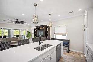 6630 Carlinga Dr, Pensacola, FL 32507 - Photo 15