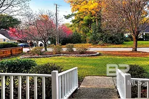 205 Cain Ln, Fairhope, AL 36532 - Photo 3