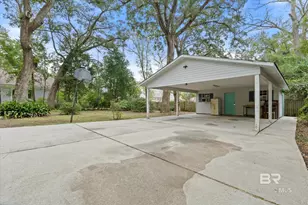 517 Horton Ln, Fairhope, AL 36232 - Photo 17