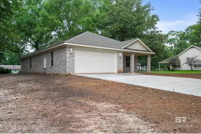 303 N Dobson Avenue, Bay Minette, AL 36507 - Photo 3