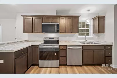 303 N Dobson Avenue, Bay Minette, AL 36507 - Photo 5