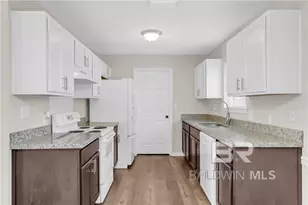 5410 Drexel Dr, Theodore, AL 36582 - Photo 7