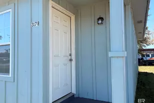315 & 317 N Cedar St, Foley, AL 36535 - Photo 13