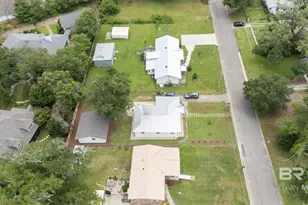 409 Forester Ave, Fairhope, AL 36532 - Photo 33