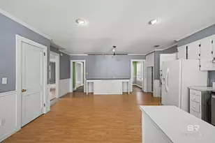 501 E 4th St, Bay Minette, AL 36507 - Photo 9