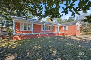 501 E 4th St, Bay Minette, AL 36507 - Photo 1