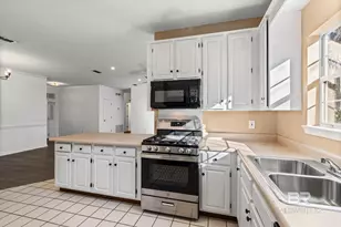 1263 E Smithfield Rd, Mobile, AL 36695 - Photo 9