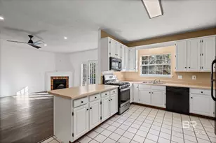 1263 E Smithfield Rd, Mobile, AL 36695 - Photo 7