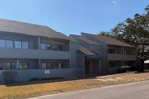 132 W Satsuma Ave, Foley, AL 36535 - Photo 1