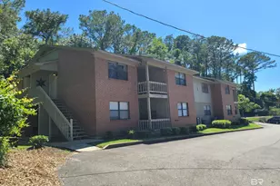 512 Lake Forest Blvd, Daphne, AL 36526 - Photo 1