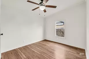 102 S Wren Ln, Robertsdale, AL 36567 - Photo 23