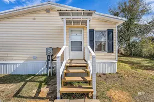 102 S Wren Ln, Robertsdale, AL 36567 - Photo 5