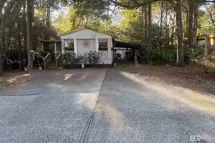 1575 Pensacola Dr, Lillian, AL 36549 - Photo 15