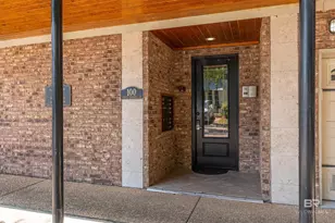 100 N Bancroft St, Fairhope, AL 36532 - Photo 3